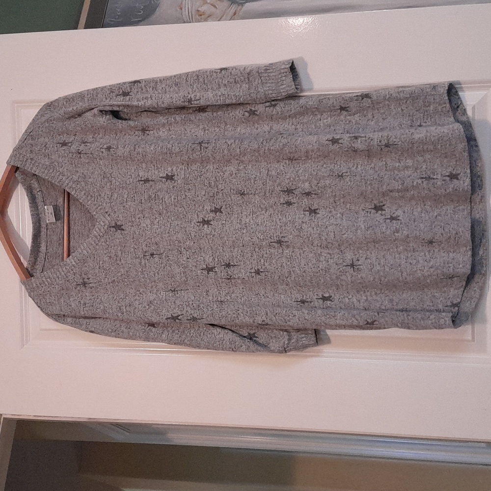 Soma long sleeved sleep shirt